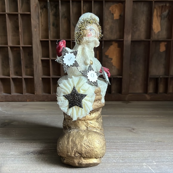 Nicole Sayre Christmas Figurine - Picture 3 of 8